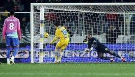 Frosinone-Milan, moviola: il mani dubbio di Leao e il rigore non fischiato