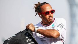 F1, Hamilton ufficiale in Ferrari dal 2025: tifosi della Rossa in delirio, ma non mancano gli scettici. Vanzini si schiera