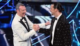 Sanremo, Ibra torna al Festival, le foto: il santino, lo sfottò Inter ad Amadeus e i gol di Mattarella