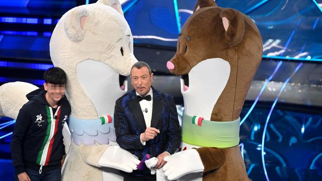 Sanremo, Malagò presenta le mascotte delle Olimpiadi di Milano-Cortina