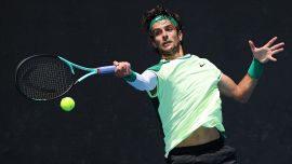 Tennis ATP 250 Marsiglia, buona la prima per Musetti: parte piano, poi liquida agevolmente Marterer