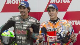 MotoGp, Marquez svela i retroscena del salvataggio di Morbidelli: "Privo di sensi". Test Sepang a rischio