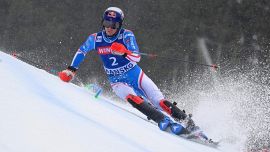 Sci, slalom speciale Bansko cancellato: vince la pioggia dopo metà prima manche. Noel mastica amaro