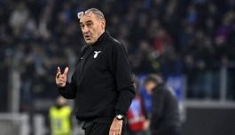 Lazio, le parole di Sarri scatenano il web: per i tifosi deve dimettersi