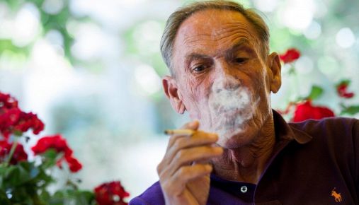 Zeman dimesso, sta bene ma passerà da 60 a 4 sigarette e da 7 a 2 caffè