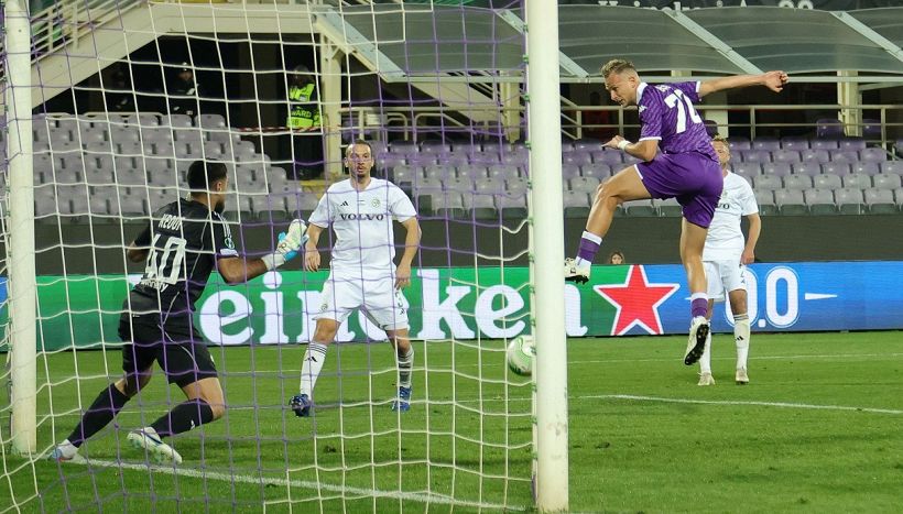 Pagelle Fiorentina-Maccabi Haifa 1-1: Viola ai quarti. Insulti agli israeliani, esposte bandiere Palestina