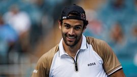 Tennis, Berrettini lascia Miami dopo il malore e la paura: lo aspettano a Napoli, poi Monte-Carlo e Roma