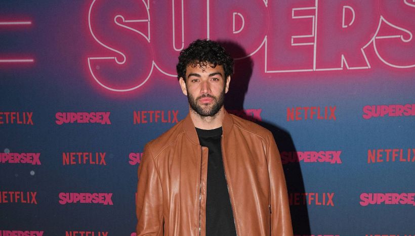 Matteo Berrettini torna alla vita pubblica per la premiere di "Supersex": prima uscita dopo l'annuncio del rientro e l'addio ufficiale a Melissa Satta