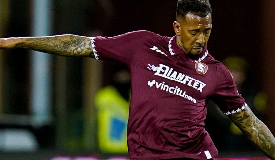 Salernitana, madre Boateng accusa: ex fidanzata suicida per colpa sua