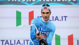 Ciclismo, Tirreno-Adriatico, 1a Tappa: Ayuso beffa Ganna per un secondo, lo spagnolo ne rifila 22 a Vingegaard
