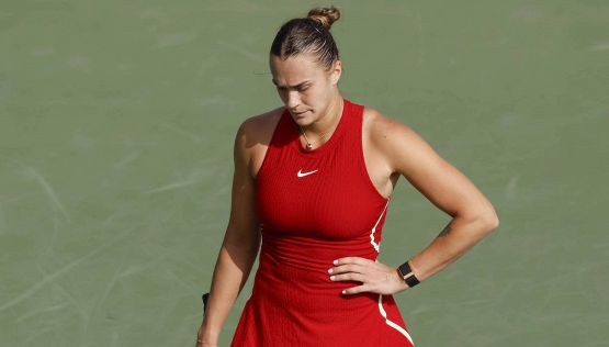 Sabalenka rompe il silenzio dopo la morte di Koltsov: “Ho il cuore spezzato”. Rinviato il match con Badosa a Miami