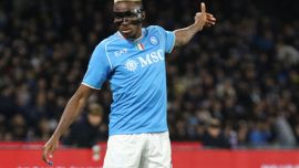 Napoli, due regali da Osimhen. E sul rinnovo di Kvaratskhelia l’agente passa la palla a De Laurentiis  