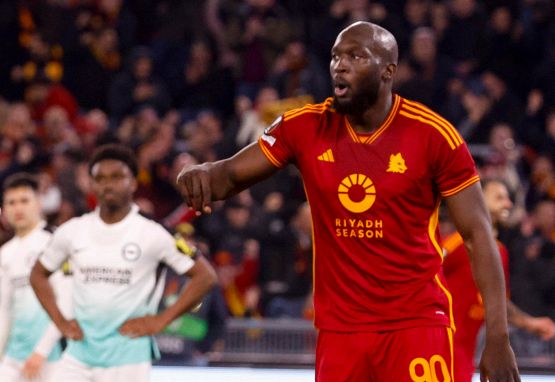 Roma, Lukaku ringrazia i giallorossi e manda una frecciata all’Inter