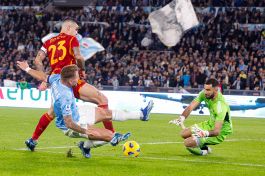 Serie A, anticipi e posticipi dalla 31a alla 33a giornata: derby Roma-Lazio al sabato pomeriggio