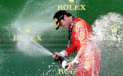 F1, GP Australia, Sainz si gode il trionfo ma punge la Ferrari sul mancato rinnovo