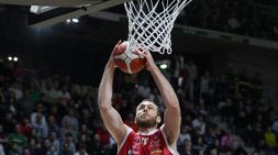 Olimpia Milano in Eurolega contro il Partizan con un messaggio speciale per le donne insieme con Plenitude