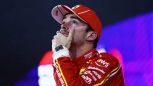 F1 GP Bahrain: Leclerc muso lungo, il tempo del Q2 era da pole. Il team radio del box Ferrari scatena la bufera