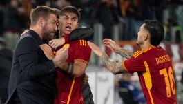 Roma, Mourinho chi? Tifosi giallorossi ai piedi di De Rossi: Champions possibile