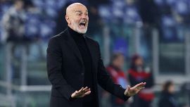 Milan-Slavia Praga, Pioli nel mirino: un video scatena la rabbia dei tifosi. Ibra, gelido con Furlani