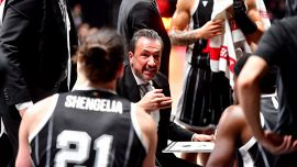 Basket Eurolega, Zalgiris Kaunas-Virtus Bologna: Banchi chiede strada a Trinchieri, ma l'emergenza non aiuta