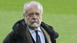 Napoli, De Laurentiis nella bufera dopo aggressione a cameraman Sky: il retroscena