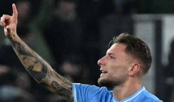 Lazio, Ciro Immobile e la moglie aggrediti per strada, c'entra Sarri. Il commento choc di Lotito