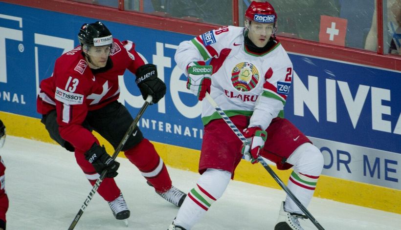 Morto a 42 anni Koltsov, fidanzato Sabalenka, era un ex campione di hockey: c'è l'ipotesi suicidio