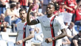 Pagelle Sassuolo-Milan 3-3: Pinamonti e Laurienté sugli scudi. Leao, Jovic e Okafor salvano Pioli