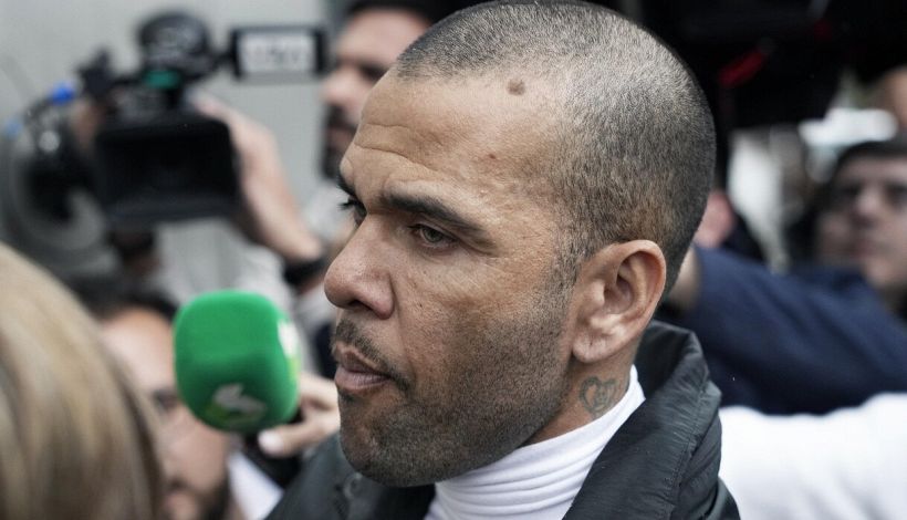 Ex Juve Dani Alves rompe il silenzio dopo la condanna: ecco come sopravvivo