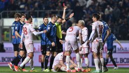 Atalanta-Fiorentina, moviola: il Var vede e non vede, i gol annullati, il caso-Scamacca e il rosso a Milenkovic