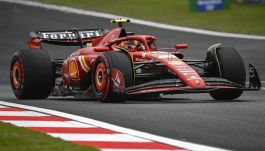 Gp Cina: incendio e bandiera rossa, Stroll il migliore. Ferrari dietro