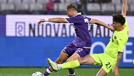 Fiorentina-Sassuolo, moviola: L’arbitro batte un record, cosa ha fatto