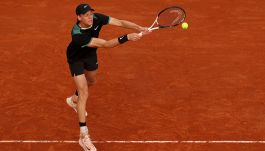 ATP Montecarlo, Sinner annienta Korda al debutto sulla terra: con Jannik salgono a tre gli azzurri agli ottavi