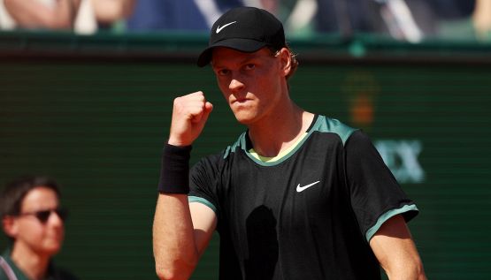 ATP Montecarlo, Sinner-Tsitsipas: Stefanos si conferma Re del circuito, batte Jannik e vola in finale