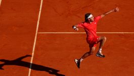 ATP Montecarlo, Tsitsipas campione: dopo aver eliminato Sinner, stende Ruud e il rovescio a una mano torna di moda