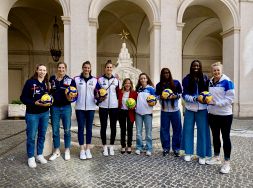 Volley, da Egonu a Chirichella la premier Meloni riceve le stelle azzurre della pallavolo