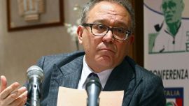 Varriale ammette lo schiaffo alla ex, pioggia di critiche sul web