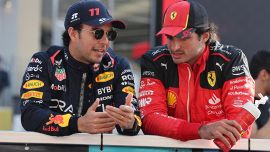 F1, Horner gela Sainz: 'Dobbiamo parlare con lui. Ma in Red Bull il posto è di Perez'. E sconfessa Marko su Audi