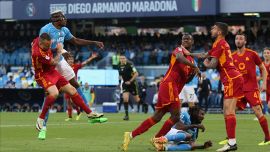 Napoli-Roma, moviola: due rigori, un gol dubbio e il fuorigioco annullato dal Var