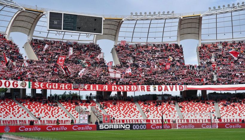 Tutti dietro Bari, Palermo e Sampdoria: gli stadi della Serie B 2024-2025