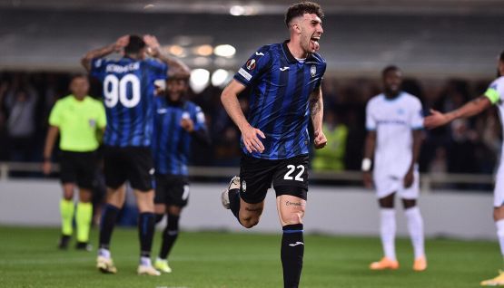 Atalanta-Marsiglia, moviola: la svista iniziale dell’arbitro e lo sciopero del Var