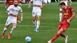 Catanzaro-Venezia, moviola: Ayroldi condanna i veneti, rosso, gol annullato e rigore fatto ripetere