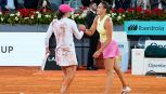 Internazionali, Swiatek regina del Foro: terza tennista a vincere Madrid e Roma nello stesso anno