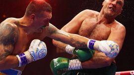 Boxe, Oleksandr Usyk batte ai punti Tyson Fury ed è il nuovo campione mondiale undisputed dei pesi massimi