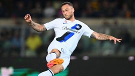 Verona-Inter 2-2: è un pari la prima di Oaktree, i fischi a Dimarco e la notte di Arnautovic