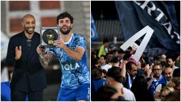 Como promosso in serie A: scatta la festa al Sinigaglia, Henry e Vardy guest star al fianco di Fabregas