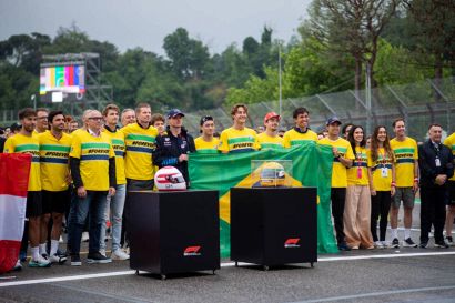 F1, Imola: da Vettel l'omaggio per Senna e Ratzenberger è da brividi
