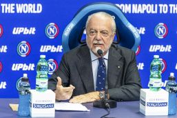 Napoli, De Laurentiis conferma il nuovo d.s. e raffredda la pista Conte: "Ne ho parlato solo a novembre"