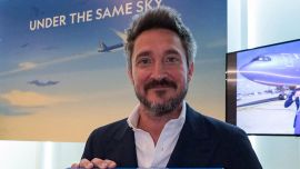Basket, ITA Airways dedica un aereo a Pozzecco e Datome. 'Onorati, speriamo di volare in alto'. Ecco la nuova maglia