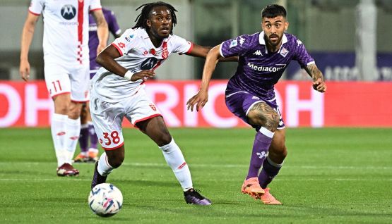 Fiorentina-Monza, moviola: rigore negato e l’arbitro che non ama il rosso